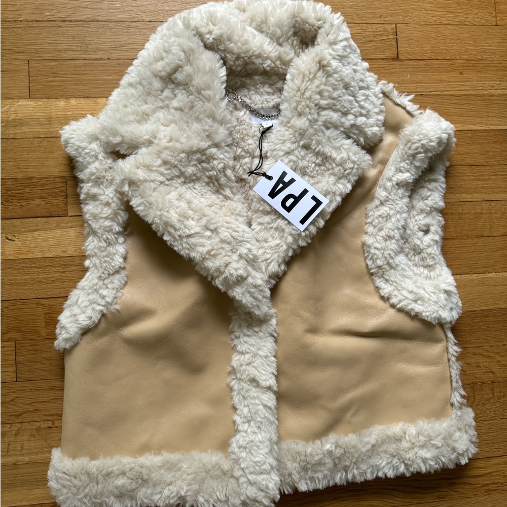LPA Adriano VEST